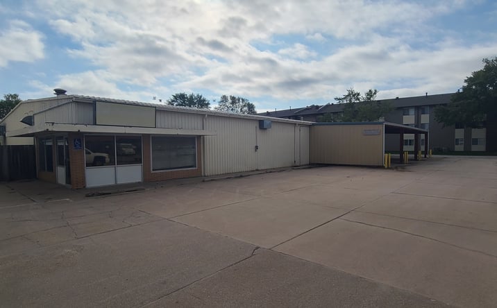 Pictures of Industrial property located at 525 E 25th St, Kearney, NE 68847 for lease - image #1
