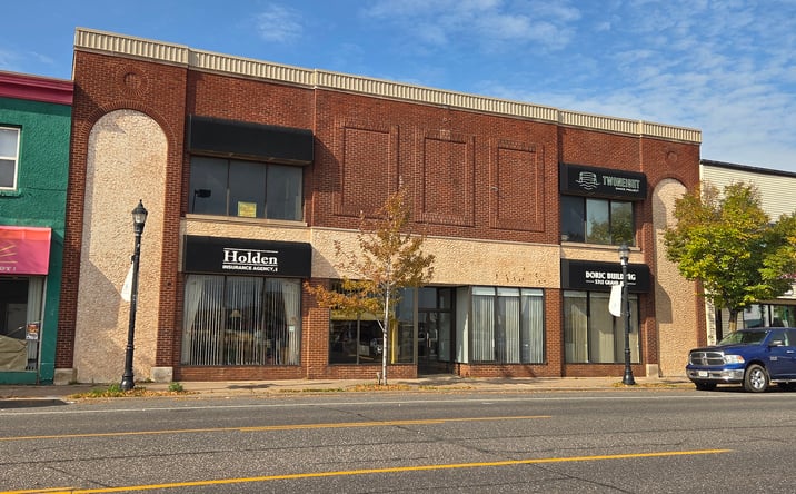 Pictures of Office property located at 5713 Grand Ave, Duluth, MN 55807 for lease - image #1
