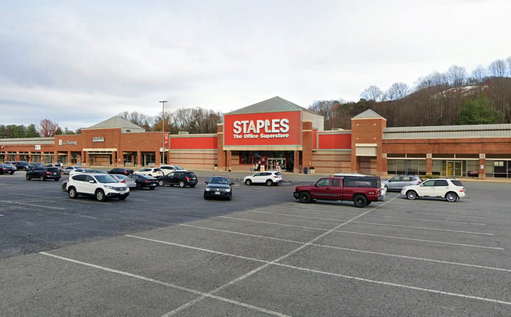 Pictures of Retail, Restaurant property located at 3700 Candlers Mountain Road, Lynchburg, VA 24502 for lease - image #1