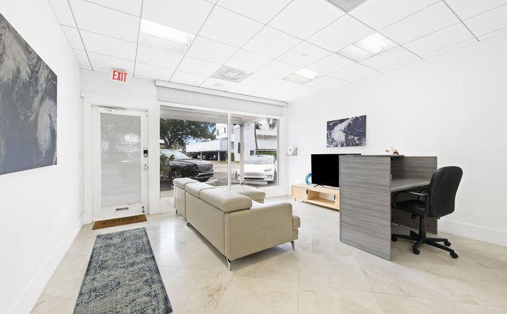 Pictures of Office property located at 2701 E Oakland Park Blvd #D, Fort Lauderdale, FL 33306 for lease - image #1