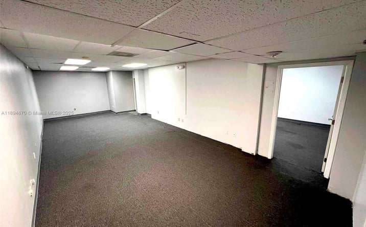 Pictures of Office property located at 2727 E Oakland Park Blvd # 203, Fort Lauderdale, FL 33306 for lease - image #1