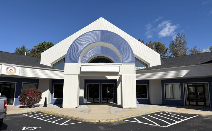 Pictures of Retail property located at 108 Fisherville Rd, Concord, NH 03303 for lease - image #1
