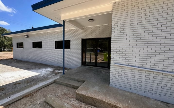 Pictures of Office, Industrial, Special Purpose property located at 1605 Cottonwood Ave, Bay City, TX 77414 for lease - image #1