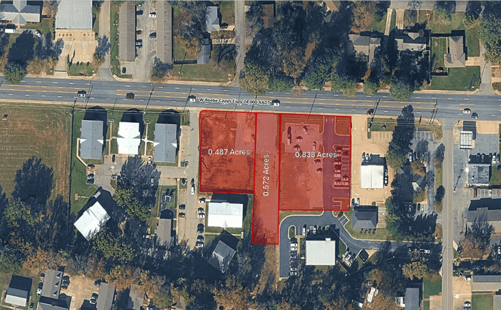 Pictures of Retail, Land property located at 2013 West Beebe Capps Expressway, Searcy, AR 72143 for lease - image #1