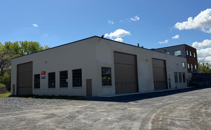 Pictures of Industrial property located at 6615 Towpath Rd, East Syracuse, NY 13057 for lease - image #1