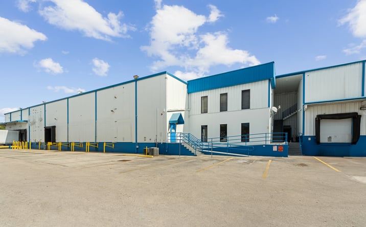 Pictures of Industrial property located at 4206 Mercantile Ave, Naples, FL 34104 for lease - image #1