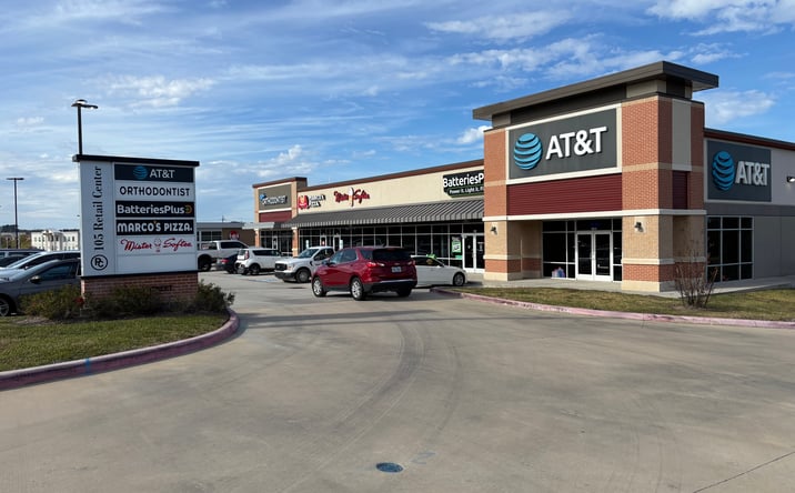 Pictures of Retail property located at 19970 Eva St, Montgomery, TX 77356 for lease - image #1