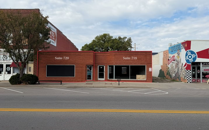 Pictures of Retail, Office, Restaurant property located at 718 W Douglas Ave, Wichita, KS 67203 for lease - image #1