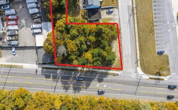 Pictures of Land property located at 574 Montauk Highway 1, Brookhaven, NY 11967 for lease - image #1