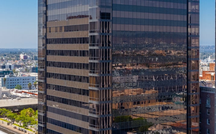 Pictures of Office property located at 3250 Wilshire Blvd, Los Angeles, CA 90010 for lease - image #1
