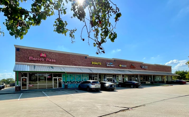 Pictures of Retail, Restaurant property located at 1490 Valley Ridge Blvd, Lewisville, TX 75077 for lease - image #1