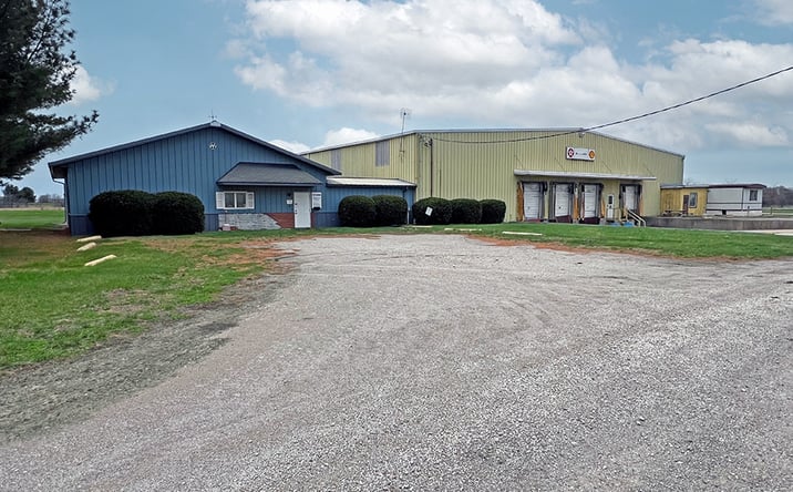 Pictures of Industrial property located at 1304 Woodlawn Rd, Lincoln, IL 62656 for lease - image #1