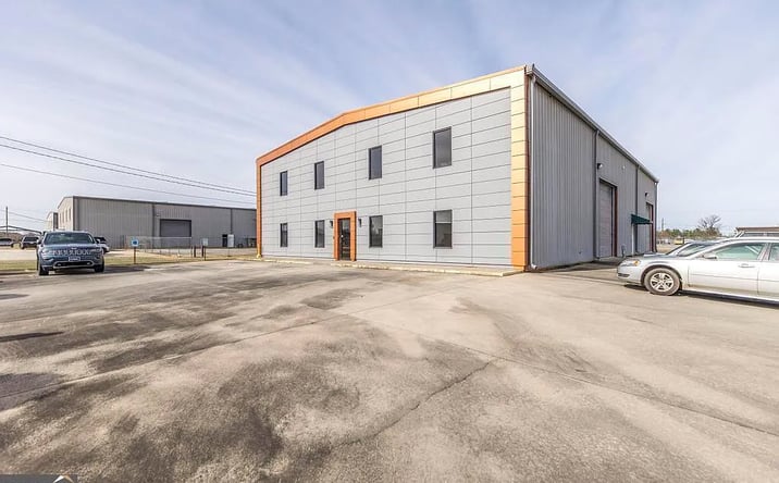 Pictures of Industrial property located at 105 Industrial Way, Byron, GA 31008 for lease - image #1