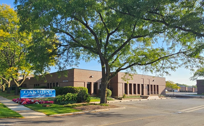 Pictures of Office property located at 825 N Cass Ave, Westmont, IL 60559 for lease - image #1