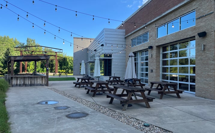 Pictures of Retail property located at 701 E Michigan Ave, Kalamazoo, MI 49048 for lease - image #1