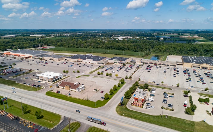 Pictures of Retail property located at 1200 E Ash St, Piqua, OH 45356 for lease - image #1