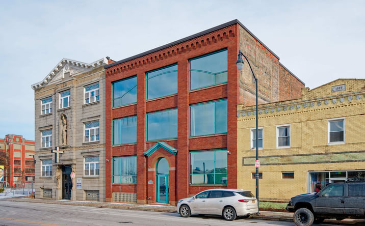 Pictures of Office property located at 568 St Paul St, Rochester, NY 14605 for lease - image #1