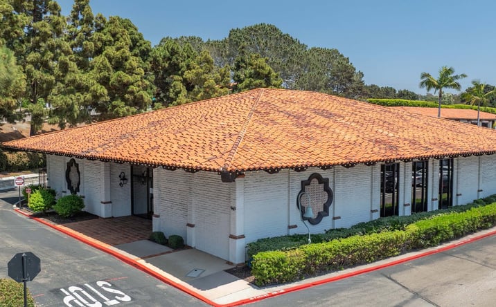 Pictures of Retail, Office property located at 969 Lomas Santa Fe Dr, Solana Beach, CA 92069 for lease - image #1