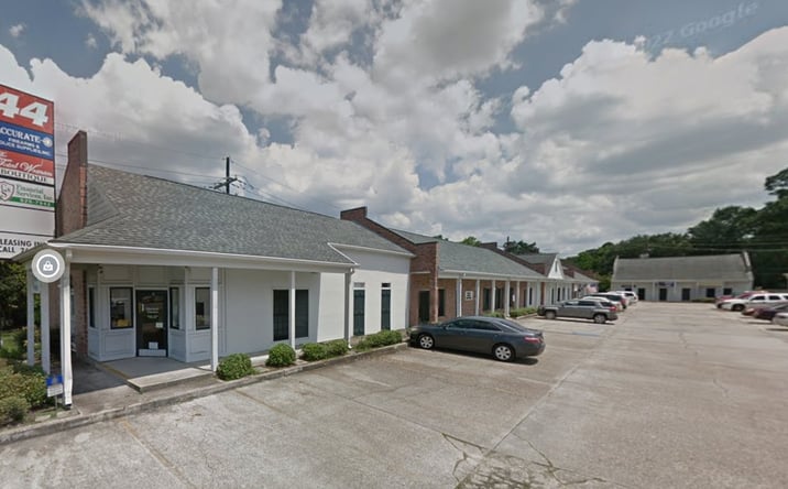 Pictures of Retail property located at 9244 Florida Blvd, Baton Rouge, LA 70815 for lease - image #1