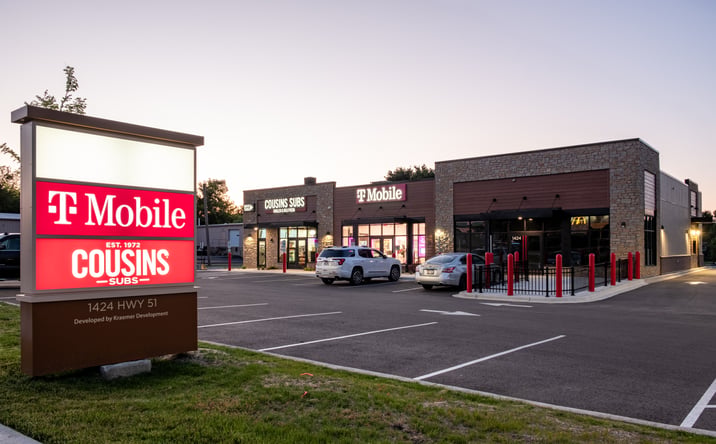 Pictures of Retail property located at 1424 US-51, Stoughton, WI 53589 for lease - image #1