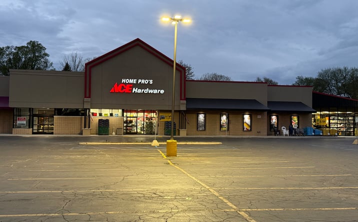 Pictures of Retail, Restaurant property located at 26300 Crocker Blvd, Harrison Township, MI 48045 for lease - image #1