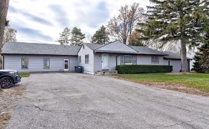 Pictures of Office property located at 5036 S 136th St, Omaha, NE 68137 for lease - image #1