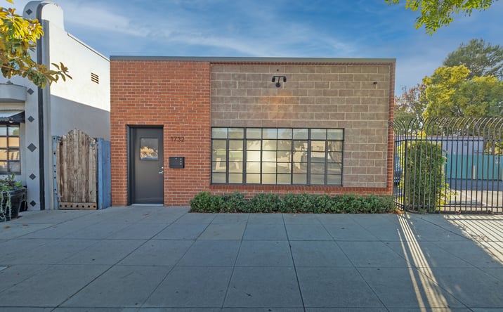 Pictures of Office, Special Purpose property located at 1732 Victory Blvd, Glendale, CA 91201 for lease - image #1