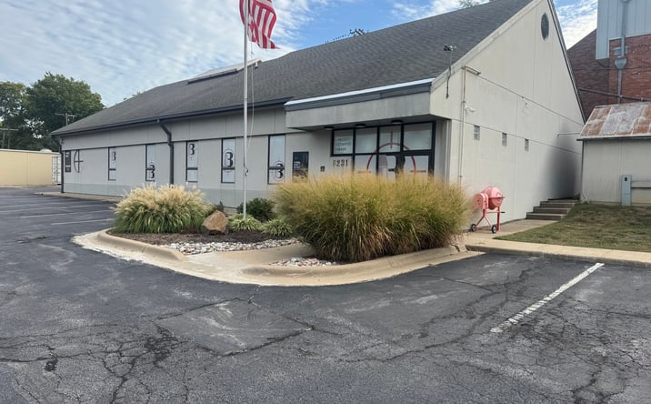 Pictures of Office property located at 6231 Robinson St, Mission, KS 66202 for lease - image #1
