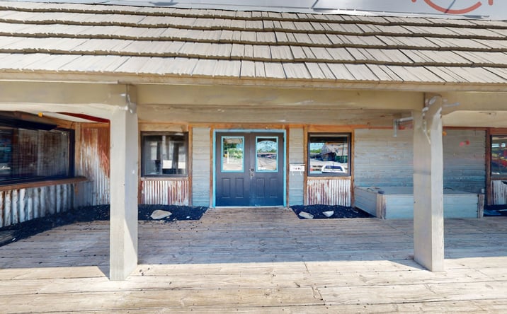 Pictures of Retail, Office, Restaurant property located at 1384 Bagnell Dam Blvd, Lake Ozark, MO 65049 for lease - image #1