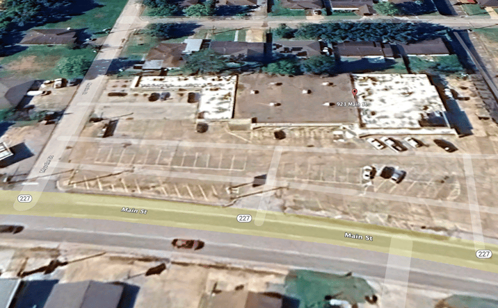 Pictures of Retail, Office, Restaurant property located at 923 Main St, Liberty, TX 77575 for lease - image #1