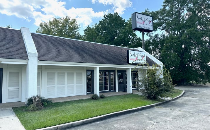 Pictures of Retail property located at 8540 Florida Blvd, Baton Rouge, LA 70806 for lease - image #1