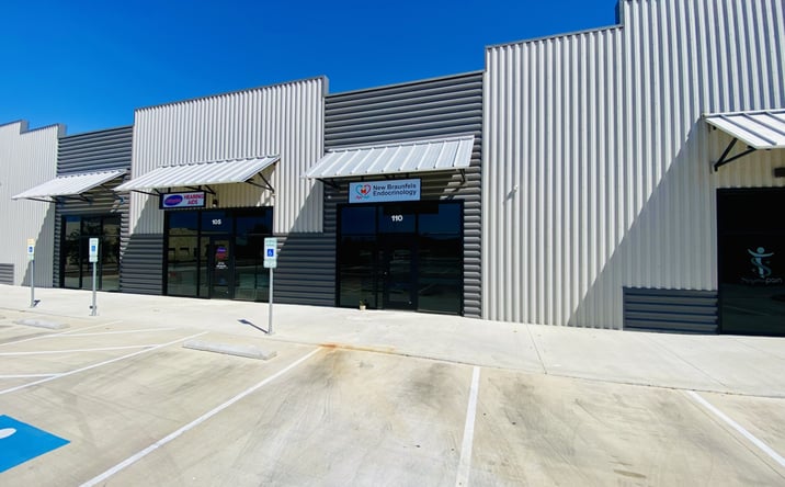 Pictures of Office property located at 741 Generations Dr, New Braunfels, TX 71830, New Braunfels, TX 78130 for lease - image #1