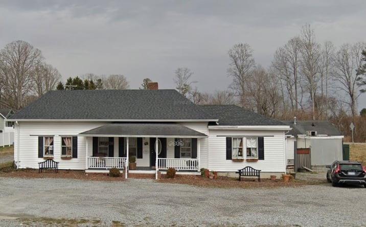 Pictures of Retail, Office property located at 1596 Greenville Highway, Hendersonville, NC 28792 for lease - image #1