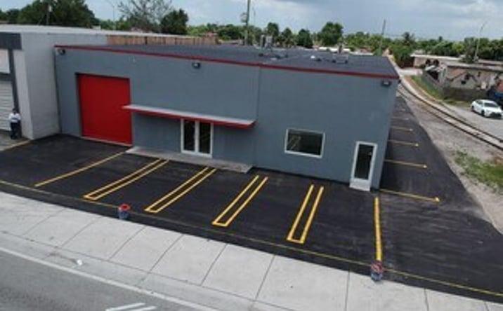 Pictures of Industrial property located at 242 W 21st St, Hialeah, FL 33010 for lease - image #1
