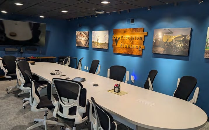 Pictures of Office property located at 1401 Commerce Pkwy, Bloomington, IL 61701 for lease - image #1