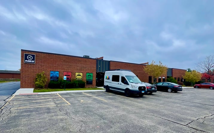 Pictures of Office property located at 640 Anthony Trail, Northbrook, IL 60062 for lease - image #1