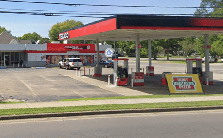 Pictures of Retail property located at 402 S Washington St, Prattville, AL 36067 for lease - image #1