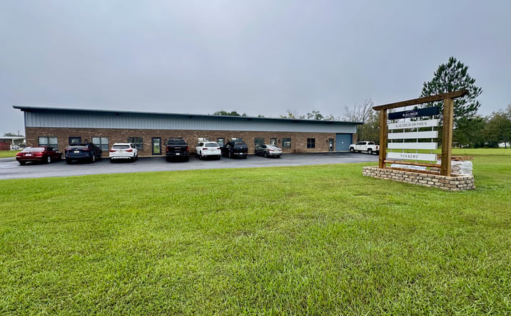 Pictures of Industrial property located at 8386 Jonesboro Rd, Daphne, AL 36526 for lease - image #1