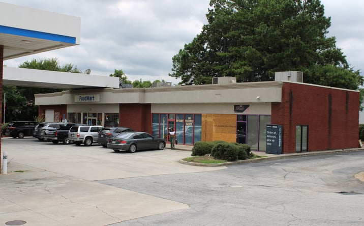 Pictures of Retail property located at 7115 Mt Zion Blvd, Jonesboro, GA 30236 for lease - image #1