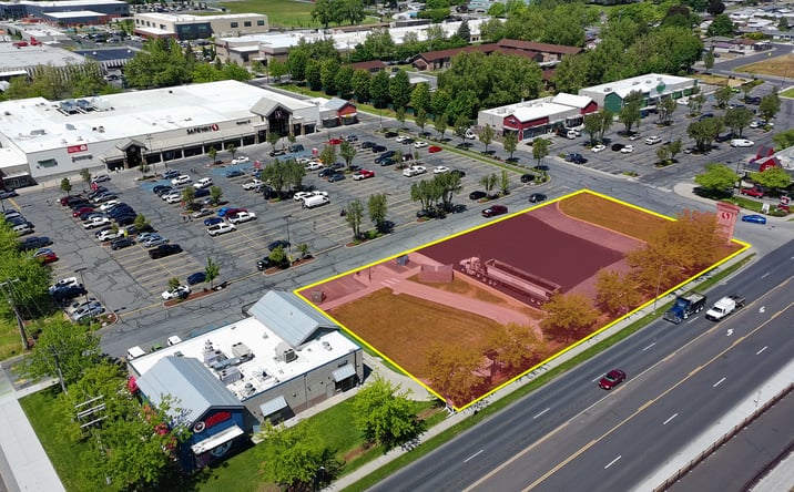 Pictures of Retail property located at 3909 N Market St, Spokane, WA 99207 for lease - image #1