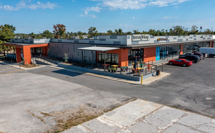 Pictures of Retail property located at 719 W Walnut St, Rogers, AR 72756 for lease - image #1