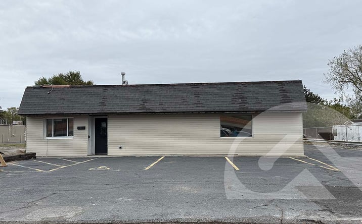 Pictures of Retail property located at 809 S. Main Street, Bowling Green, OH 43402 for lease - image #1