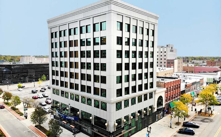 Pictures of Office property located at 101 S Washington Square, Lansing, MI 48933 for lease - image #1