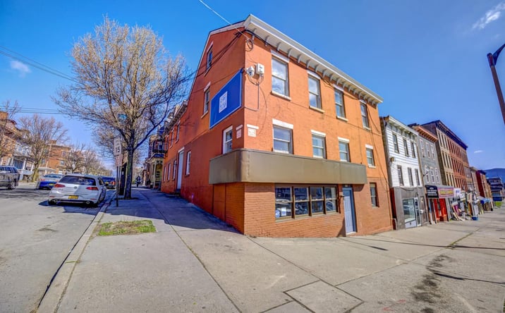 Pictures of Retail property located at 184 Broadway, Newburgh (City), NY 12550 for lease - image #1