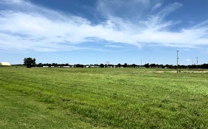 Pictures of Land property located at N Rockwell Ave, Oklahoma City, OK 73127 for lease - image #1