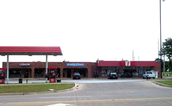Pictures of Retail, Office property located at 2403 N Porter Ave, Norman, OK 73071 for lease - image #1