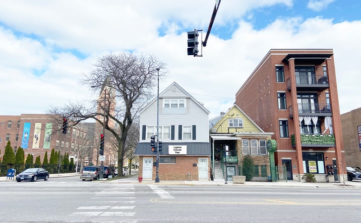 Pictures of Retail property located at 4857 N Western Avenue, Chicago, IL 60625 for lease - image #1