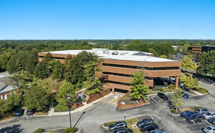 Pictures of Office property located at 300 W Wilson Bridge Rd, Worthington, OH 43085 for lease - image #1