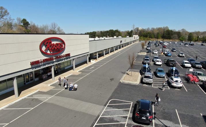 Pictures of Retail, Land, Restaurant property located at 1555 N Aspen St, Lincolnton, NC 28092 for lease - image #1