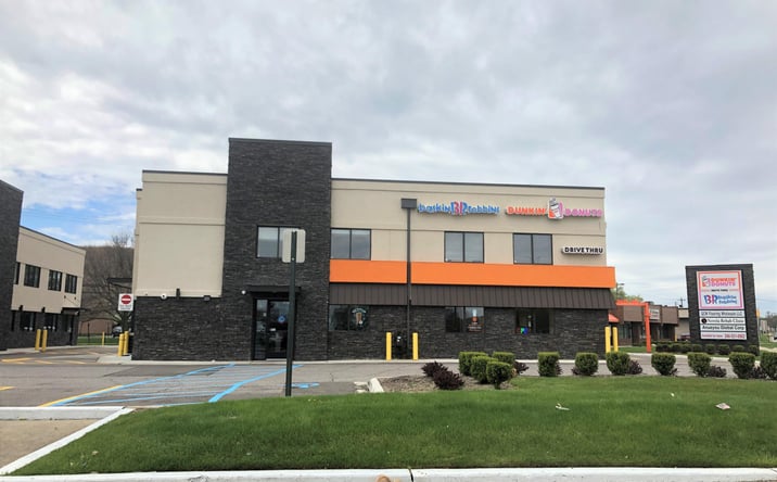 Pictures of Office property located at 28777 Northwestern Highway, Southfield, MI 48034 for lease - image #1